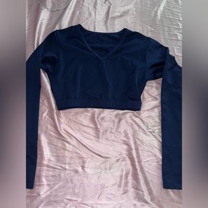 Blue long sleeve crop top